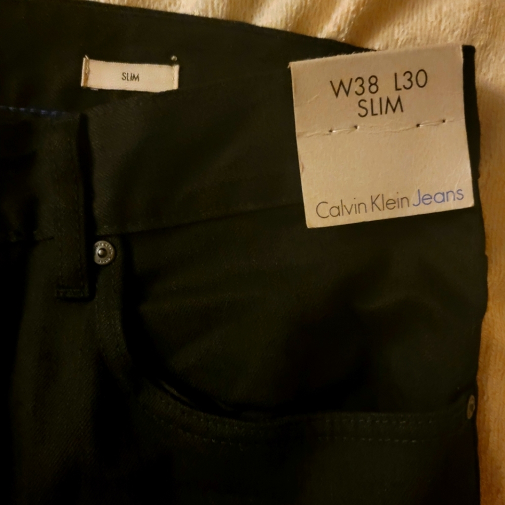 Calvin Klein slim fit suze 38 x 30 black jeans.